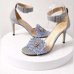 Mix No. 6 Lole Stripe Rhinestone Flower Stiletto Heels Blue Gray Glam Sz 8.5